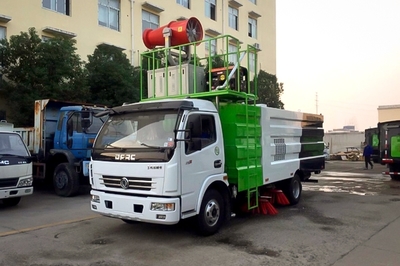 赤峰市5噸多功能干吸車 高效清潔的城市環(huán)衛(wèi)利器